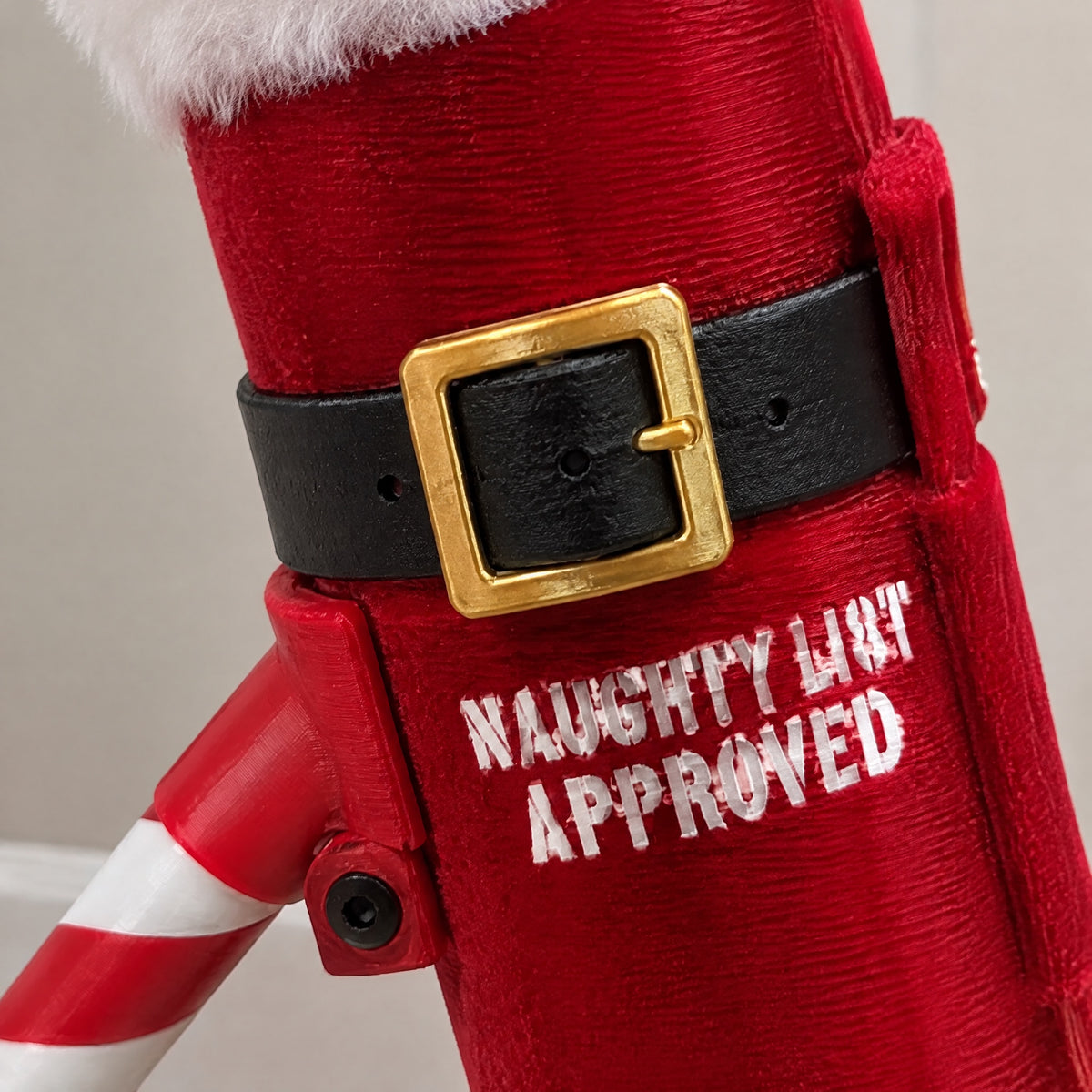 Christmas Cannon - Detail Macro